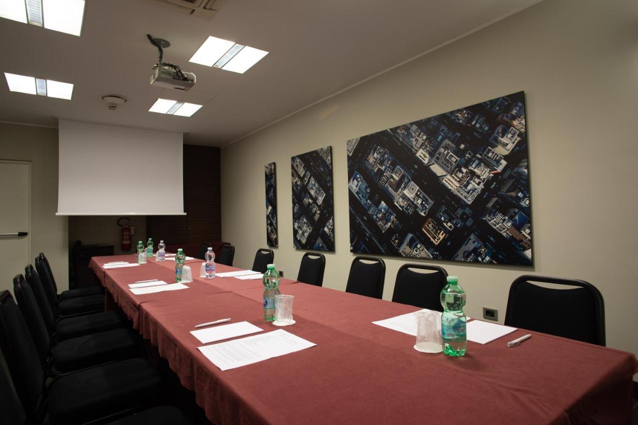 Best Western Plus Hotel Monza E Brianza Palace Cinisello Balsamo Ngoại thất bức ảnh